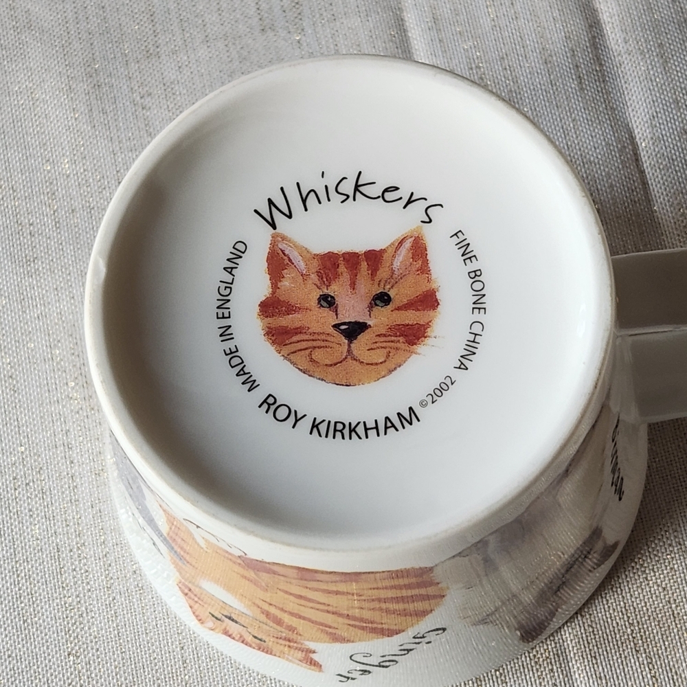 ⭐️ HOST PICK ⭐️ Cat Print Coffee Mug - Picture 6 of 6